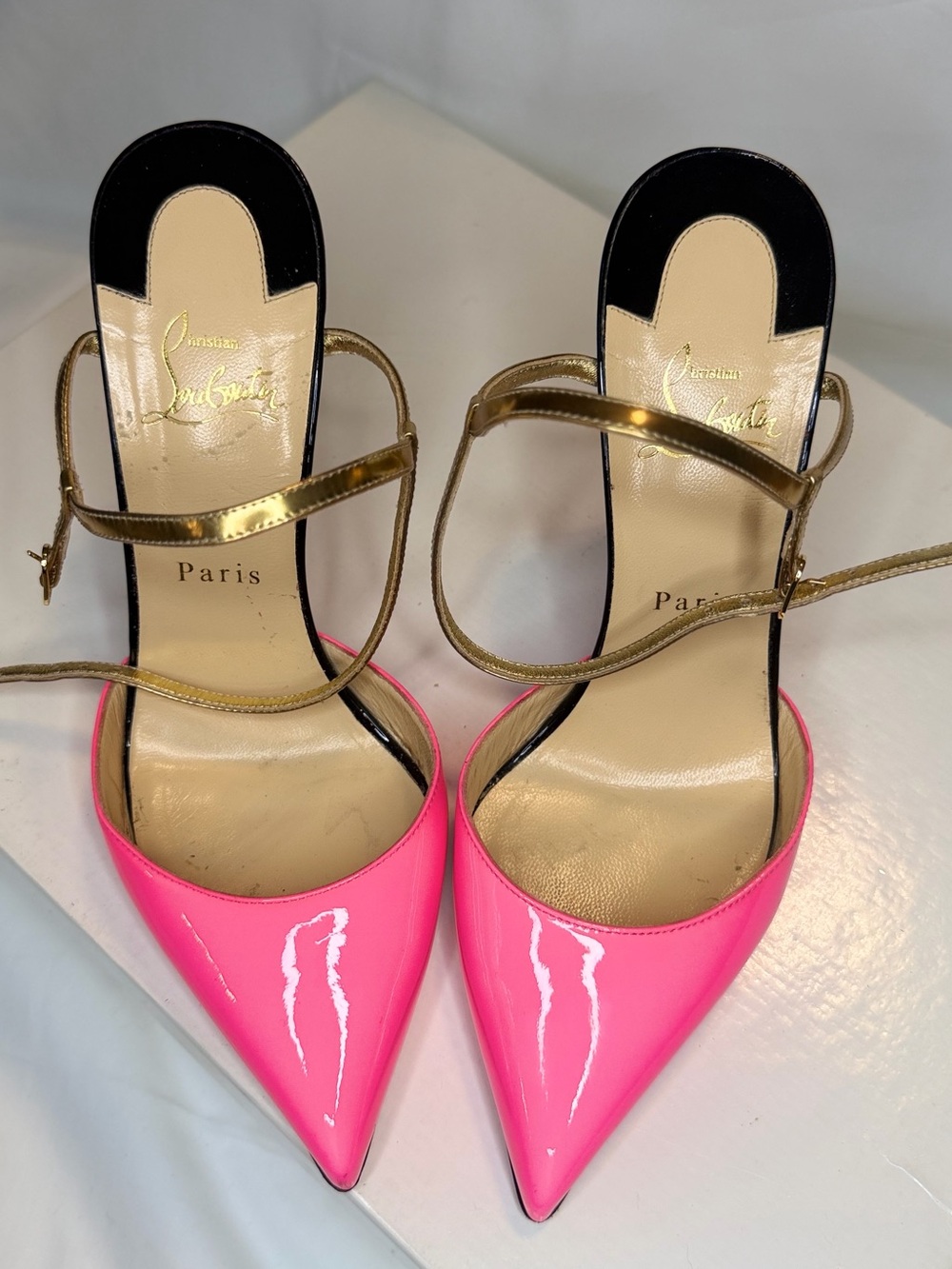Christian Louboutin Pink Patent Pointed-Toe Gold-Strap Mules - Picture 3 of 7